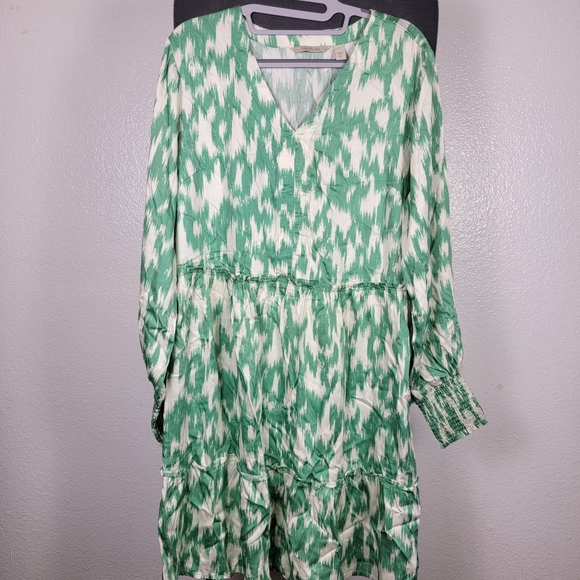 AnyBody Regular Printed Knee Length Dress with Smocked Sleeves Mint Size S - Picture 1 of 5